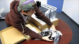 Samsung MD230X3 Narrow Bezel Triple 23" 1080p Monitor Unboxing Linus Tech Tips