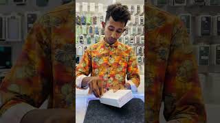 Unboxing Video Pixel 7Pro Hazel Color 12128 Usa