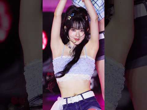 아이사 못지 않은 매력의 소유자 <strong>시은</strong> #<strong>시은</strong> #Sieun #스테이씨 #STAYC