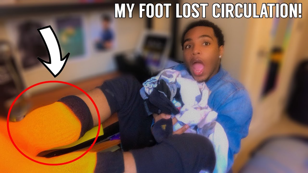 100 LAYERS OF SOCKS CHALLENGE! *send help neeow*