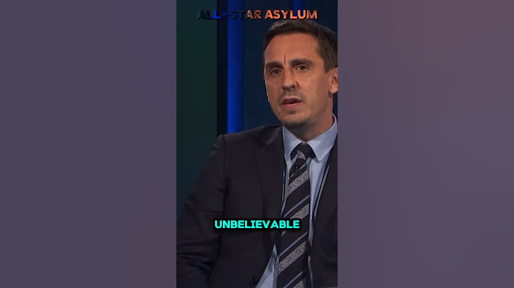 Gary Neville reacts to his 7-0 loss🥶#shorts #viral #football #popular #valencia #barcelona