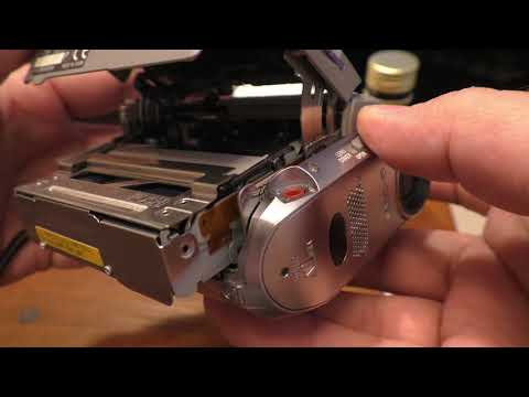 Видео: Как удалить ленту с камеры Sony Handycam?