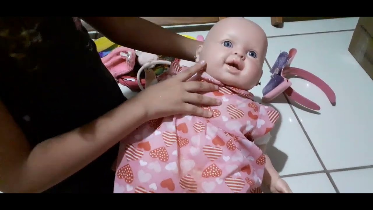 mostrando minha boneca || Avilla Neves - YouTube