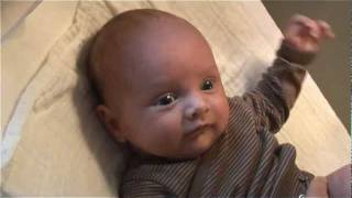 Baby - Facial expressions / reactions / reflexes