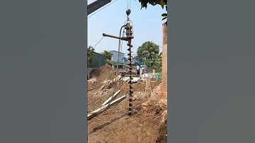 Di chuyển mũi khoan neo (cọc bê tông bác Chuẩn Bình Lãng)