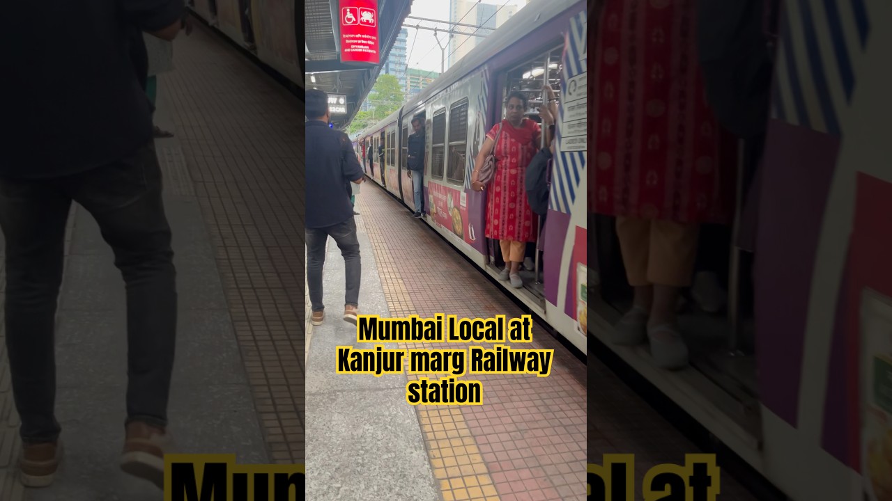 Mumbai Local at Kanjur marg Railway station