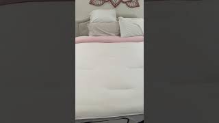 Flip your mellow comforter upside down and now it really looks like a marshmallow with a puff of