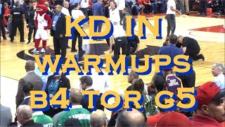 KD\/Durant stretching during pregame b4 Game 5 NBA Finals Warriors at Toronto Raptors