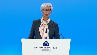 Lagarde Says ECB Didn't Discuss Phasing Out Crisis Stimulus