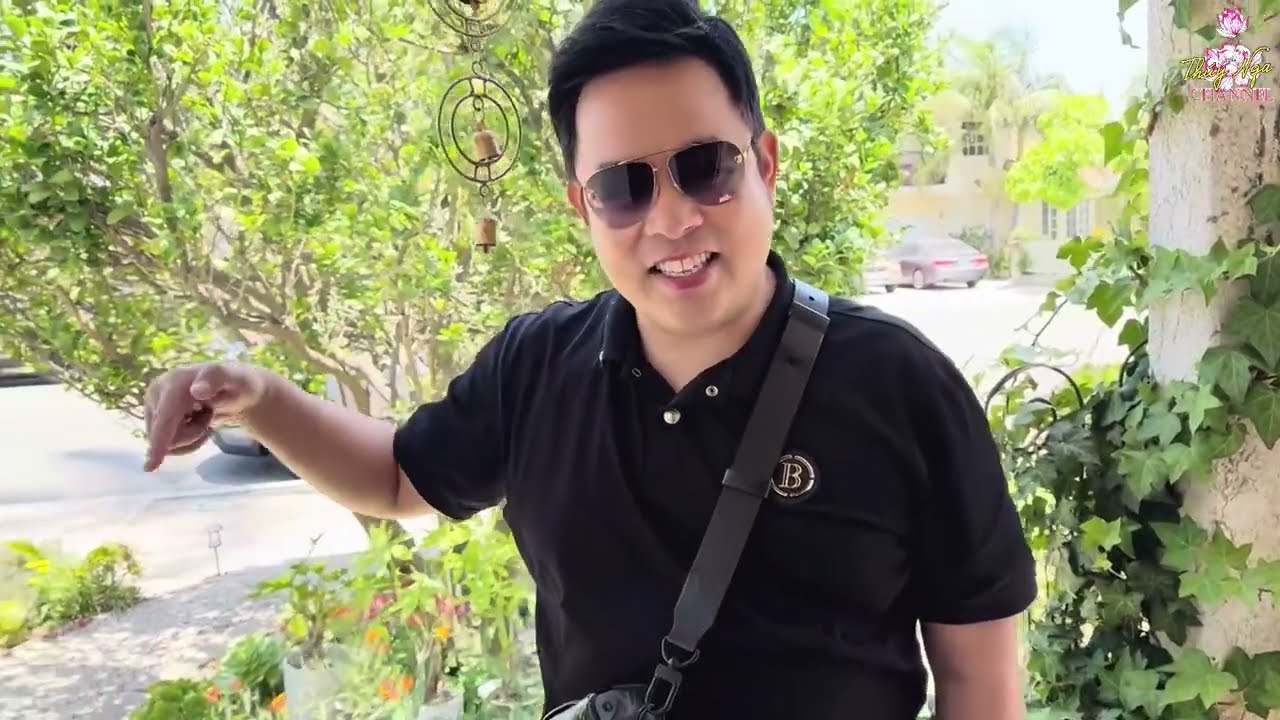 Không nhịn nổi cười Quang Lê hát hò cưa cẩm danh hài Thúy Nga - Quang Lê Vlog Mới Nhất 2026