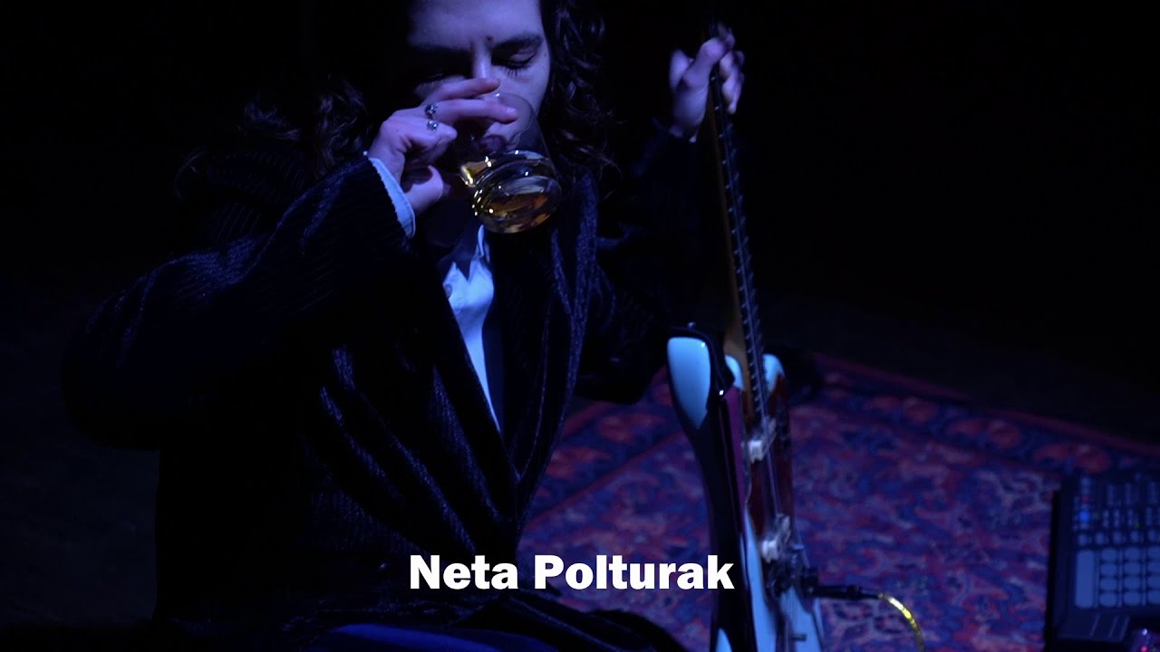 Neta Polturak @ ausland // Video Session