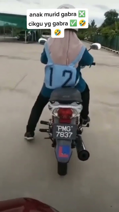 BUKAN SENANG NAK AJAR ORG BAWA MOTOR. #aidilfitri #raya #drivingschool