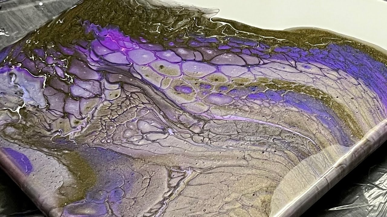 GORGEOUS Color Shifting Swipe with Negative Space | Acrylic Pouring for ...