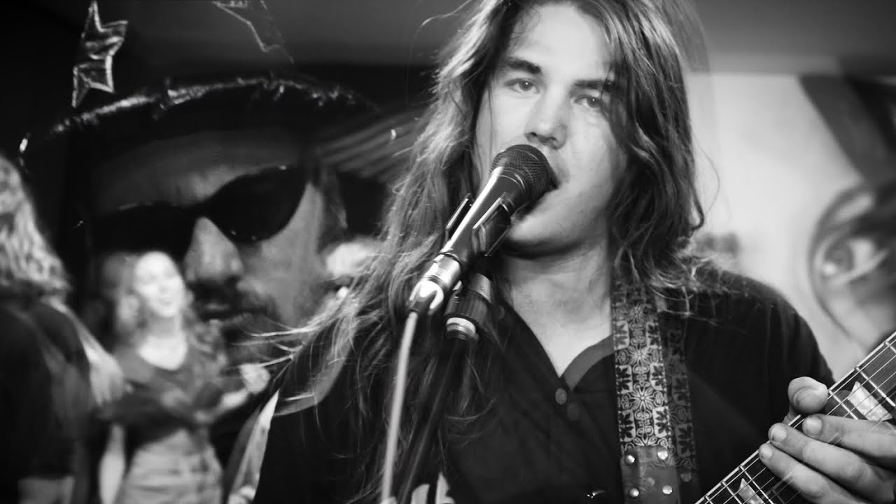 Sky Cave - Wizard (Offical Video)