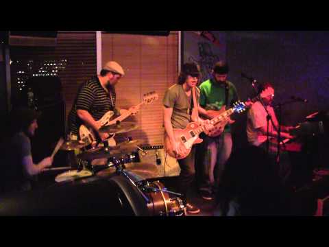 Jam ~ Jackie Bones Part 1 - The Heavy Pets w/ Travis Acker on Bass 05-01-2011