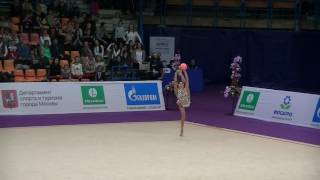 Arina Averina (RUS)  ball  Q  Grand Prix Moscow 2017