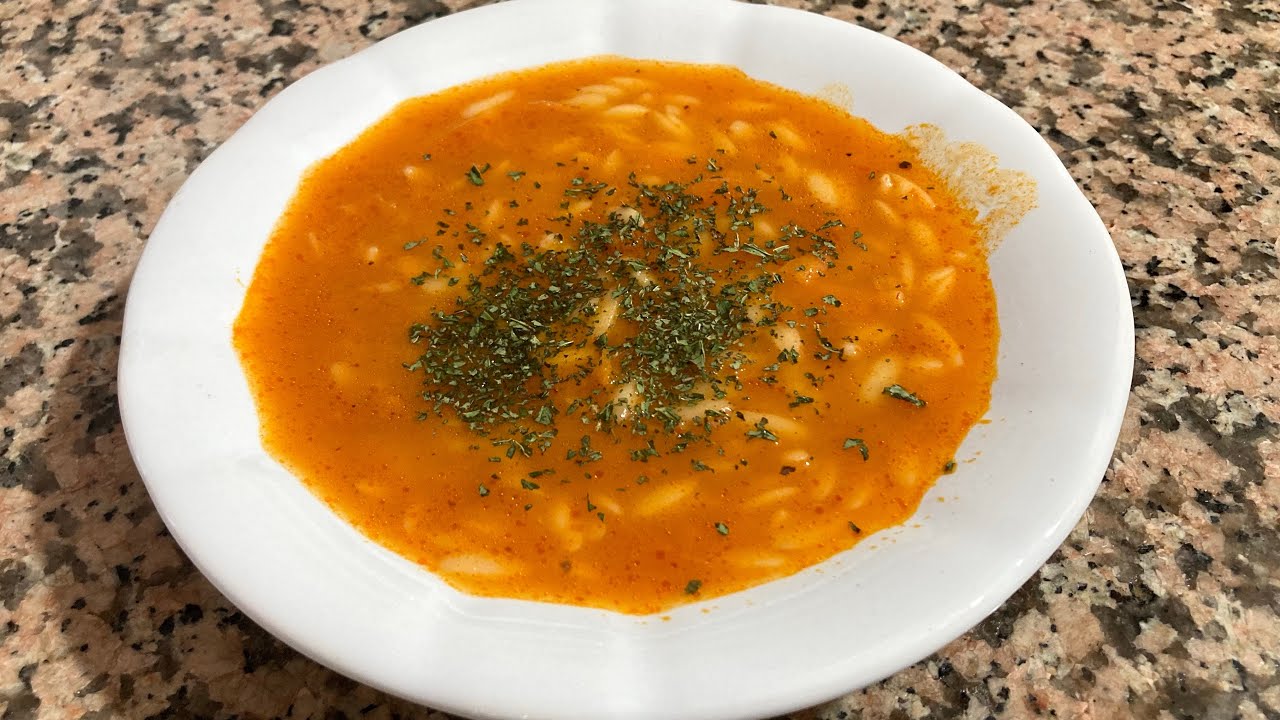 🥕 Havuçlu Şehriye Çorbası Tarifi | Pratik ve Lezzetli Çorba 🥕 Havuçlu Şehriye Çorbası Tarifi | Pratik ve Lezzetli Çorba