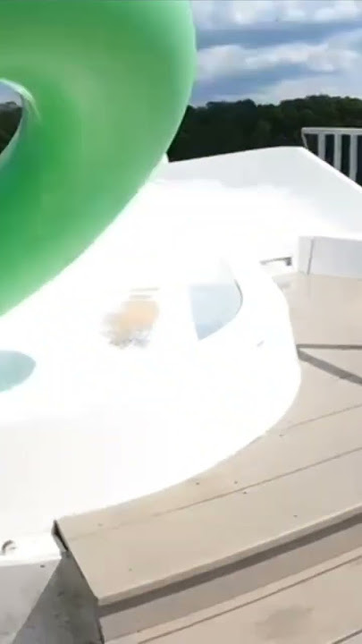 Slide 🛝🤸‍♀️🤣🏊‍♀️tobogán