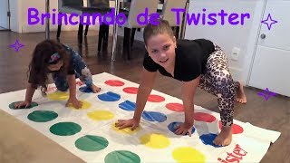 BRINCANDO COM O JOGO DO TWISTER screenshot 4