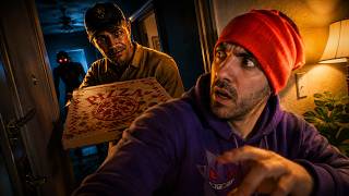 EL REPARTIDOR de PIZZA NO ERA quien DECÍA ser… | Someone's Here (COMPLETO)