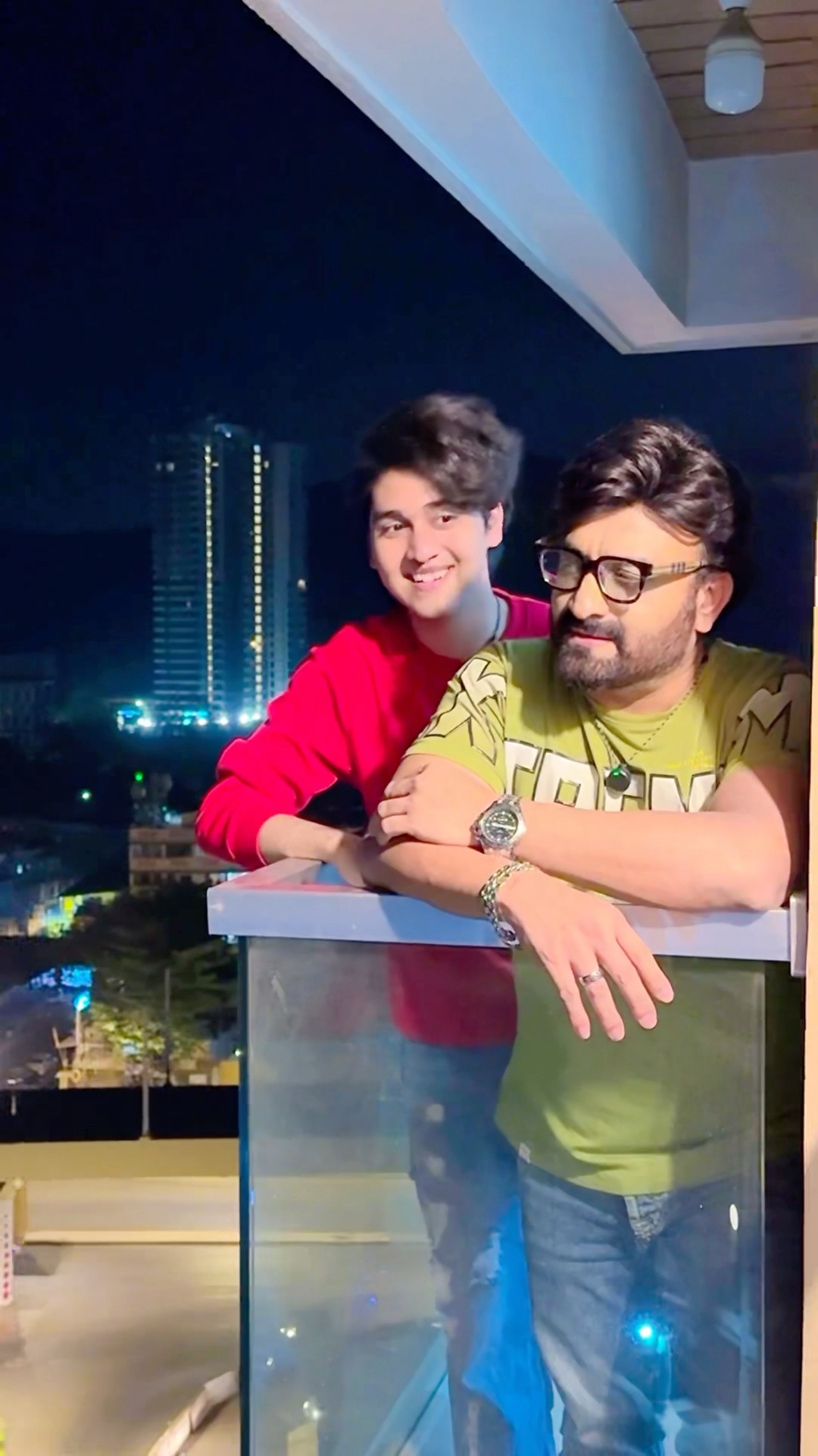 Batao? #zidaanshahidaly #fatherson #shorts