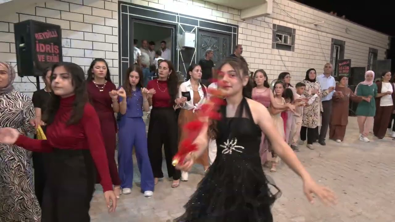 Melek ve durmuş Ali'nin kına gecesi