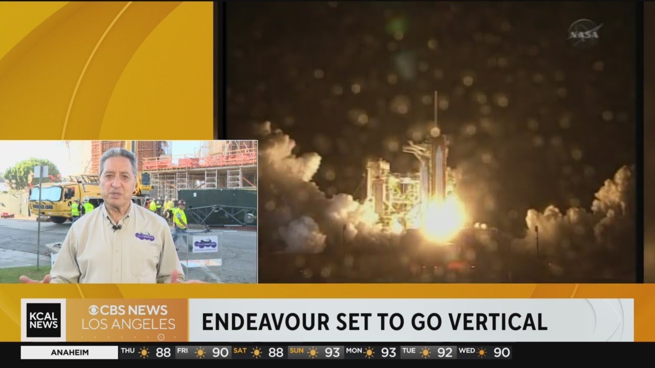 The California Science Center begins work for Endeavor's launch position