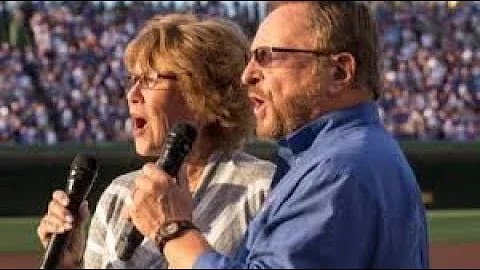 Wayne & Kathleen Messmer Sing the National Anthem ...