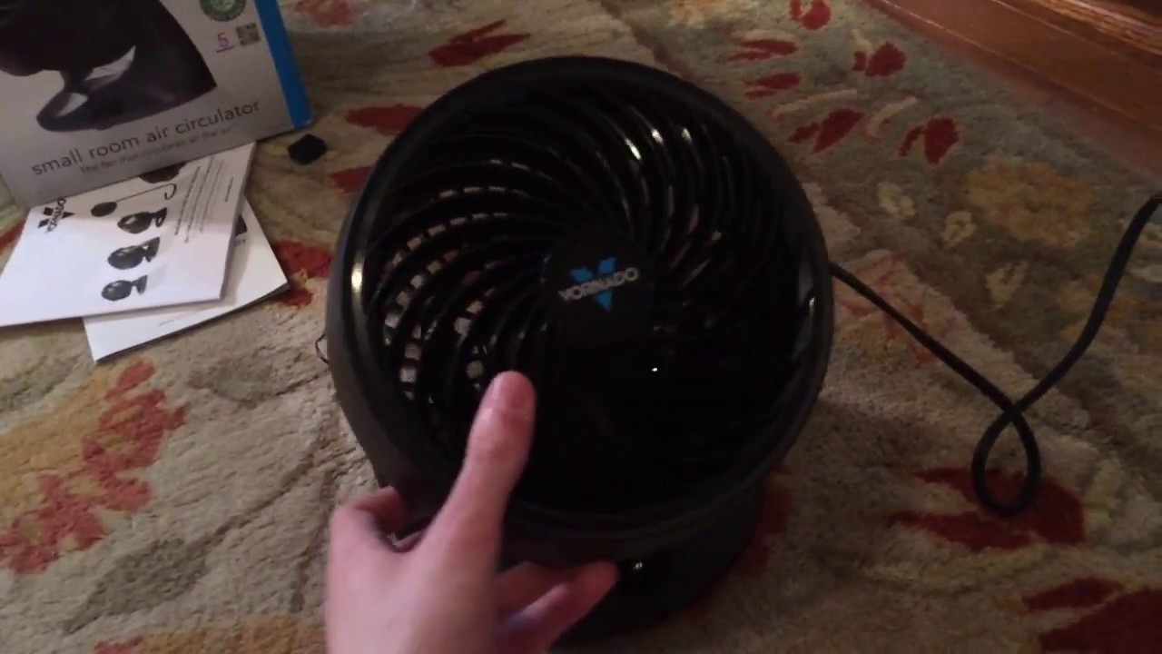 Unboxing And Demonstration Vornado 133 Compact Small Room Air Circulator Fan