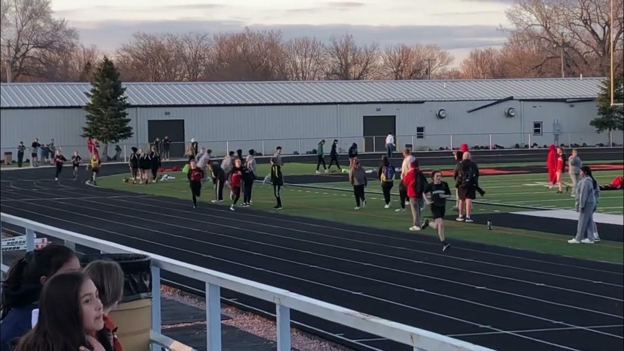 JVC 7th Grade Boys 1600m Relay Huron JH Meet (Noah/Giddeon/Kaden