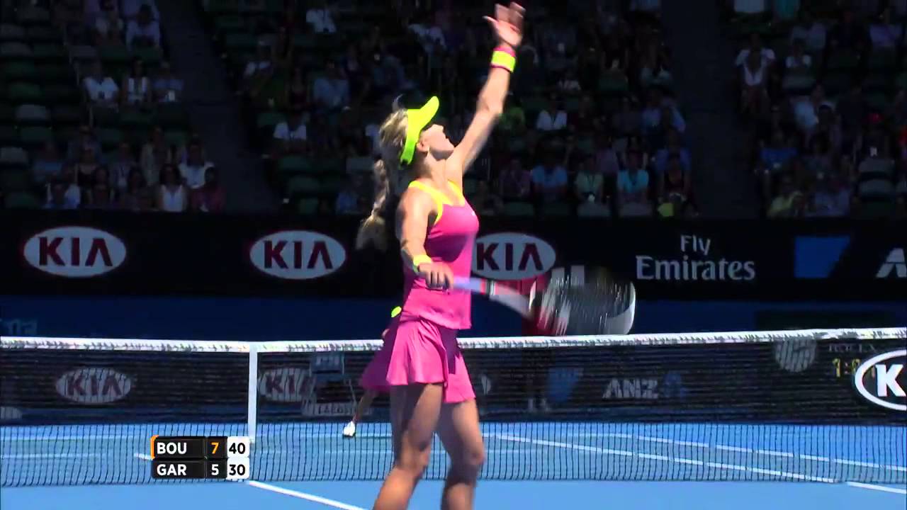 Eugenie Bouchard v Caroline Garcia highlights (3R) - Australian Open 2015 -  YouTube
