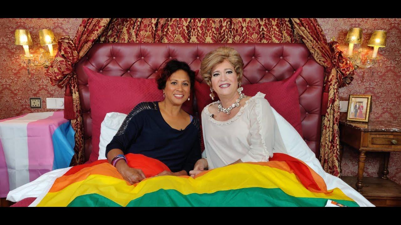 Het Nachtelijk Gesprek - Debbie Helaha