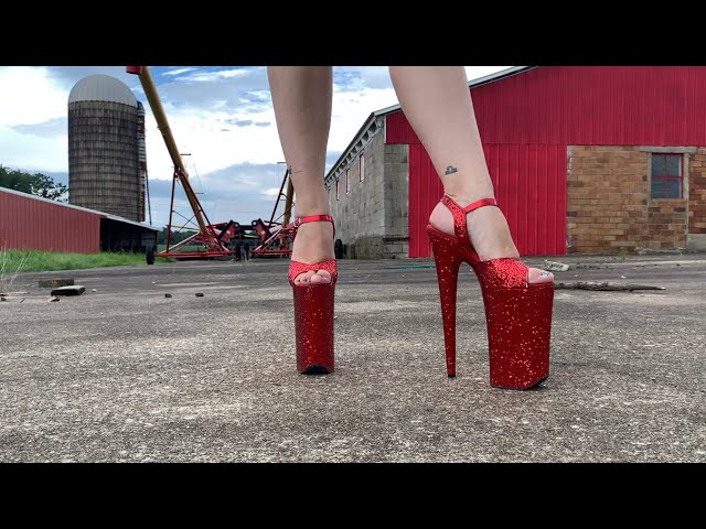 HOW TO WALK IN 10inch HEELS 👠 TUTORIAL 🤓 WHAT YOU NEED TO KNOW 💁🏻‍♀️ -  YouTube