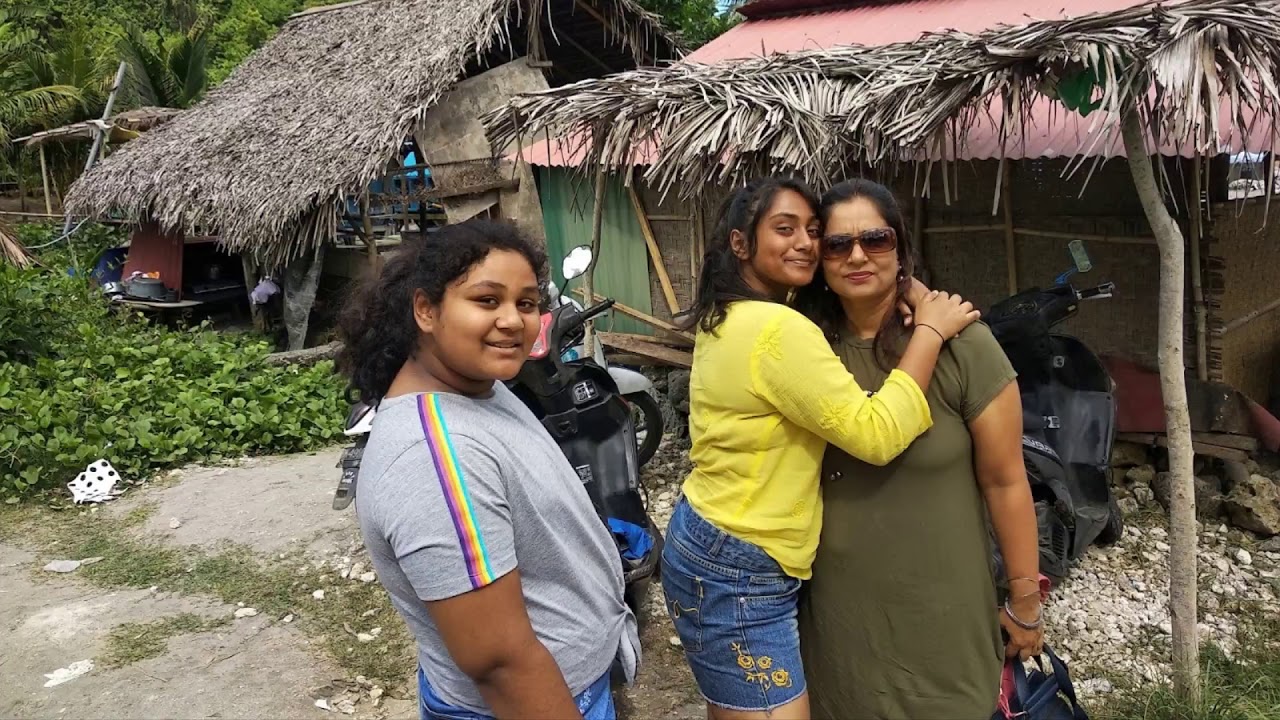 Family in Bali - YouTube