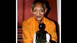 Kalu Rinpoche Recites Mantras to Benefit and Liberate All Sentient Beings Part One