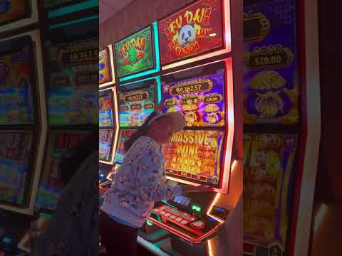 BUSTED ROOM 馃ΙLas Vegas #ninthislandconnection #vegasvacation #flamingo #vegas #shorts