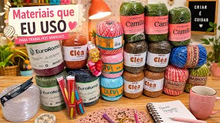 Entrar no armarinho pra comprar fios pra uma encomenda, e sair com fios pra trabalhar um semestre: )
