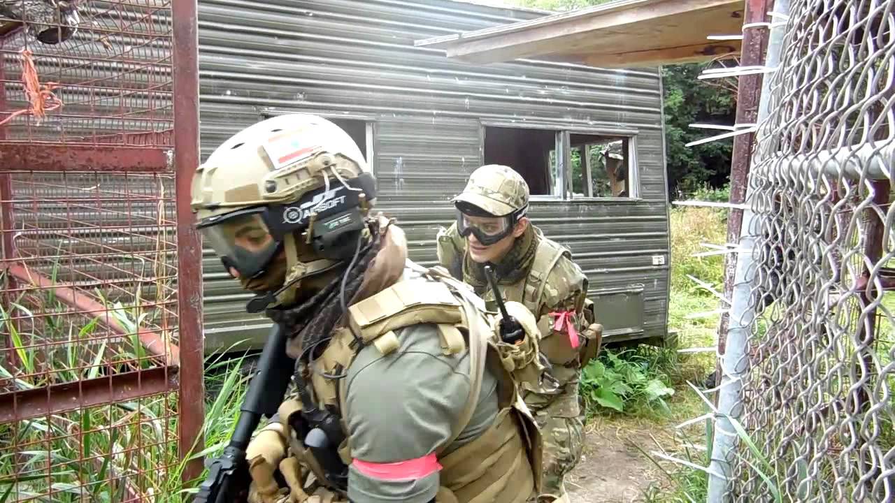 Flag Raiders Airsoft big game (45+ players) YouTube