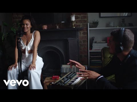 Sinead Harnett, Jd. Reid - System