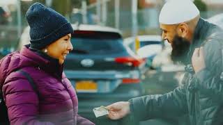 Muslim Guy Asking Food From Strangers | Then Payed Thier Groceries | Wait For End