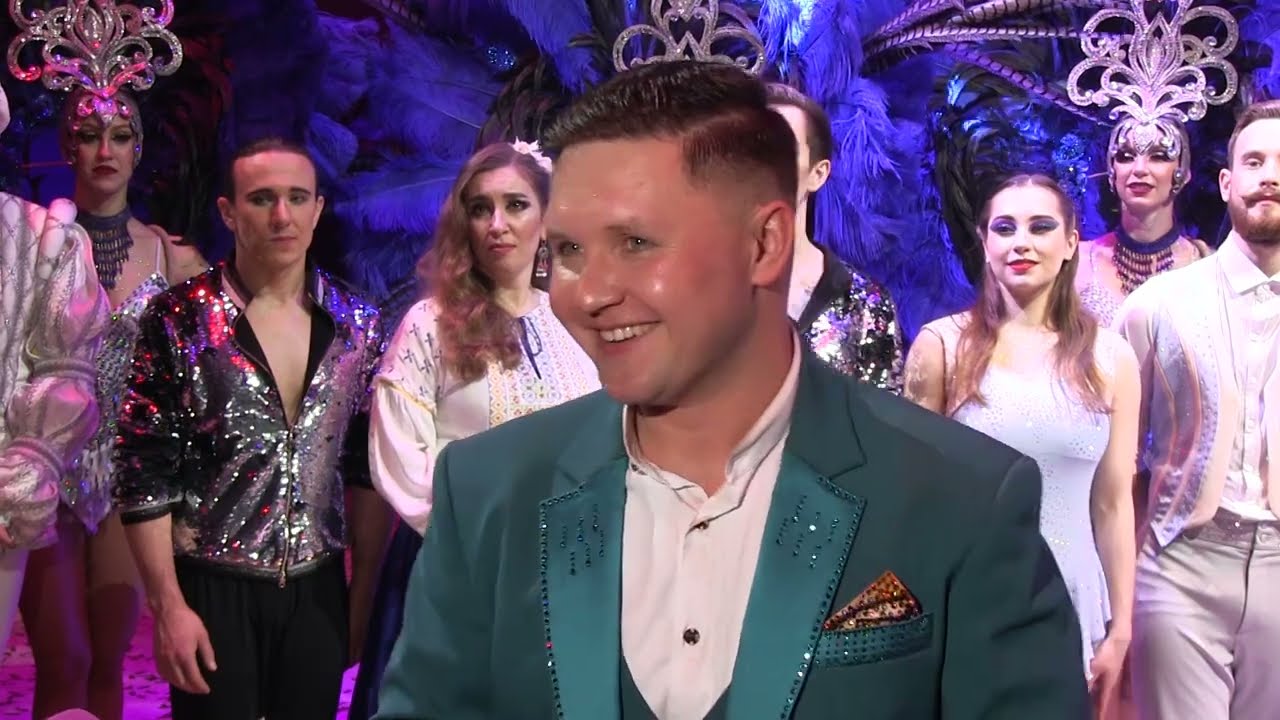 На арене Владивостокского цирка состоялась премьера программы «Тигры на земле и в воздухе»