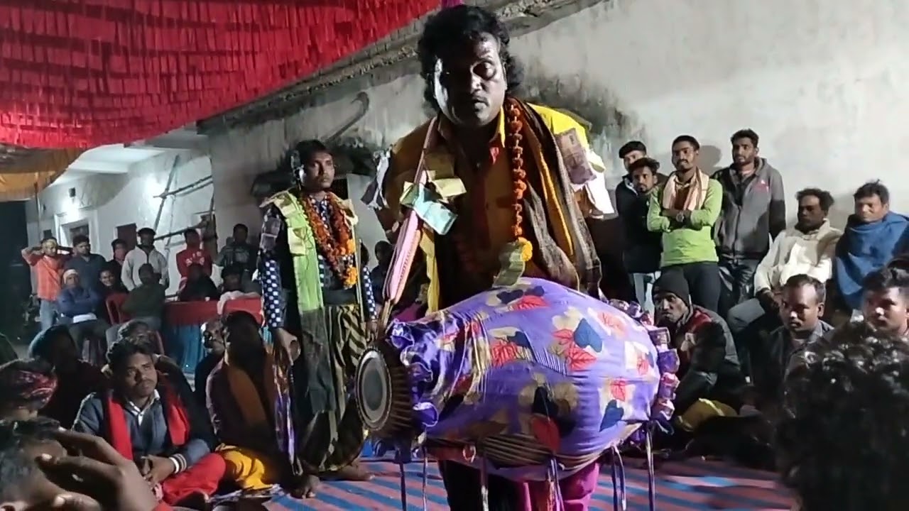 କିଏ କେଭୁ କେନ୍ ବାଦ୍ୟ ବଜଉଛେ କୁହା କୁହି  ଅନଙ୍ଗ VS କମେଳ