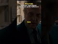 Cuidado con lo que tomas... 🎬 La película se llama "Tipos legales" y está disponible en Runtime!