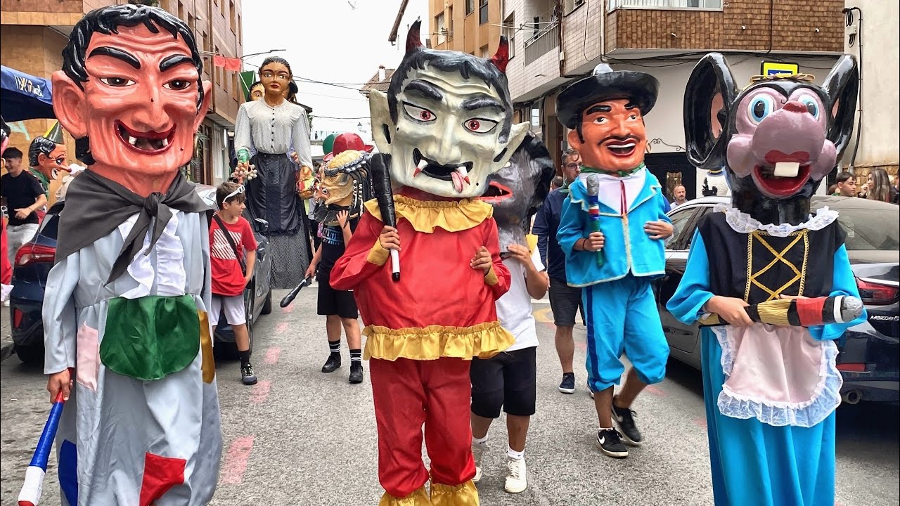 Gigantes y Cabezudos, La Salvé y Amigos Castro Peña Arrancan La Semana Grande 2025 Castro Urdiales.