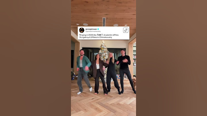 Dancing into 2025 with these #DWTS professionals 🌟