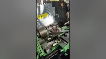 PIPE END SEALING AND PIPE END CLOSING INDUCTION HEATING MACHINE