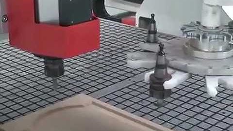 Automatic Tool Changer CNC Router for Cabinet Door Making