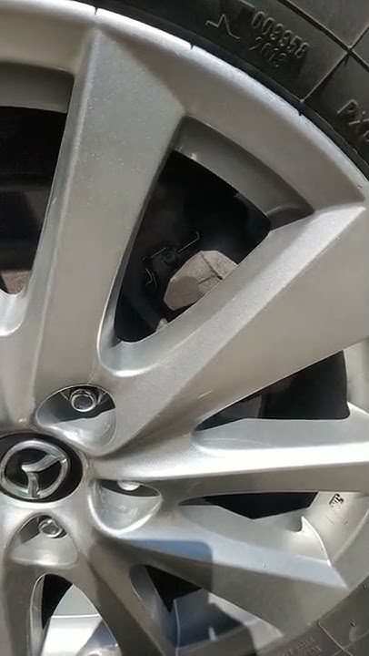 Тормозные колодки дымят после замены, Mazda CX5 - YouTube