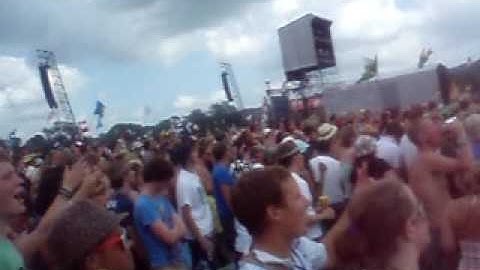 Dizee Rascal-Fix Up Look Sharp-Glastonbury 2009-The Pyramid Stage