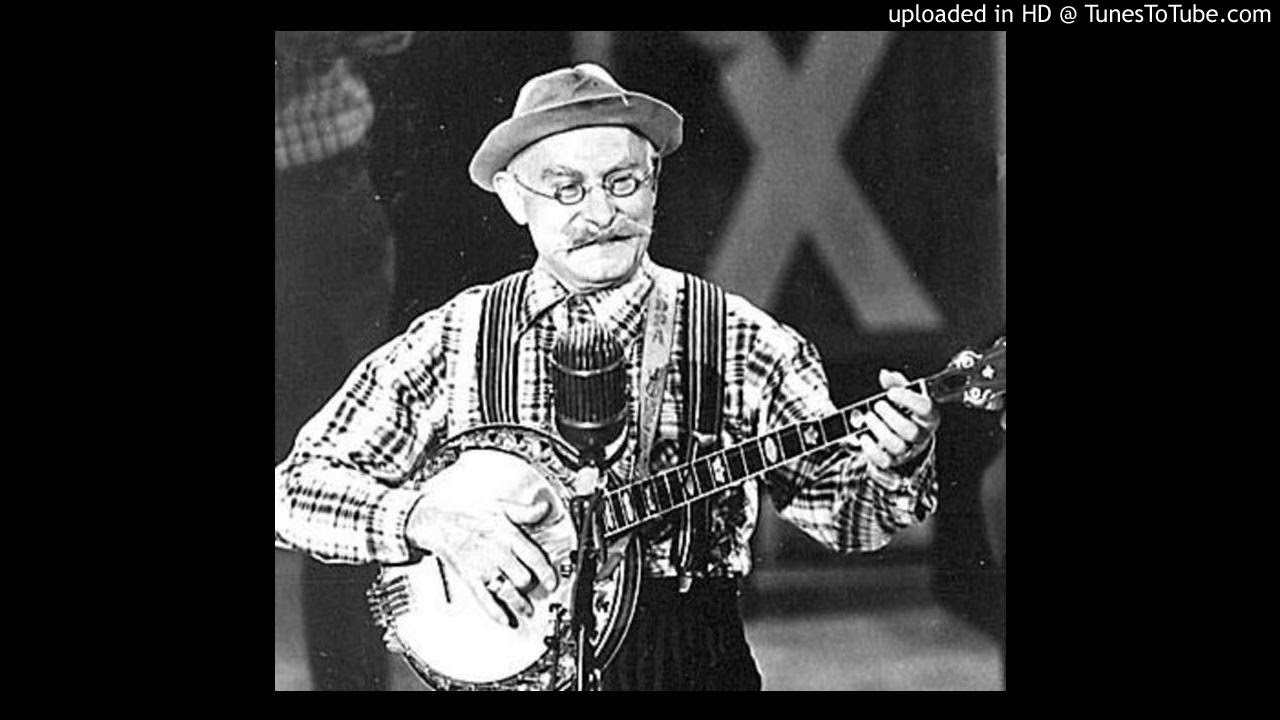 Grandpa Jones Old Rattler's Treed Again (1948) (Not From 45) YouTube